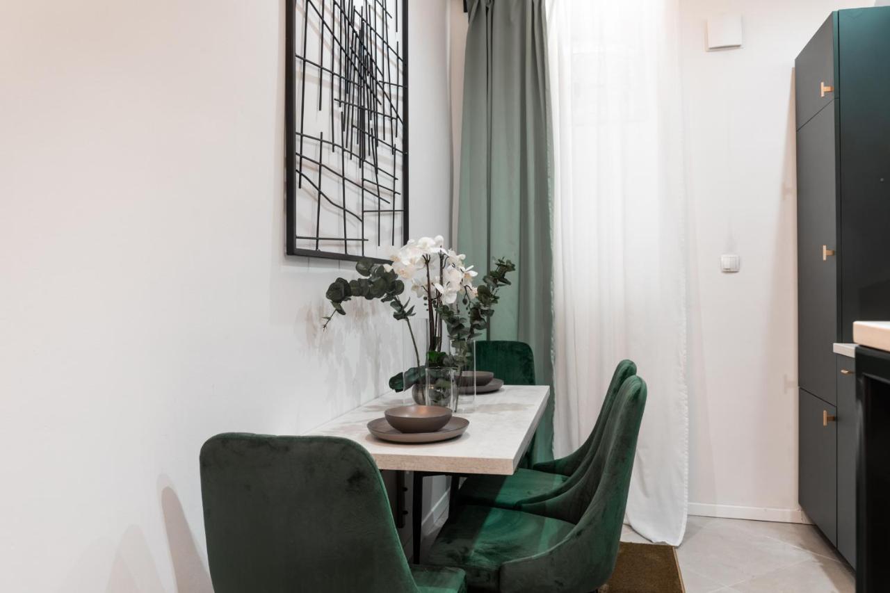 Roberto Boutique Studio Apartman Загреб Экстерьер фото
